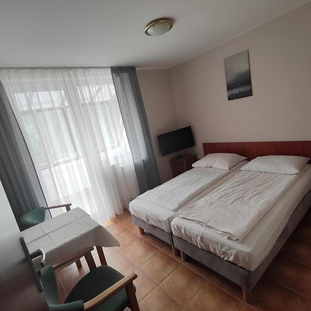 Anker-Podczele Bed and Breakfast Kołobrzeg Exteriör bild