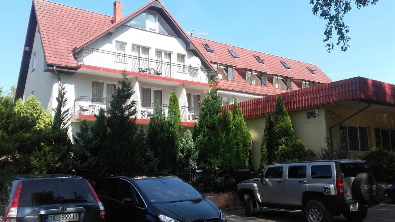 Anker-Podczele Bed and Breakfast Kołobrzeg Exteriör bild