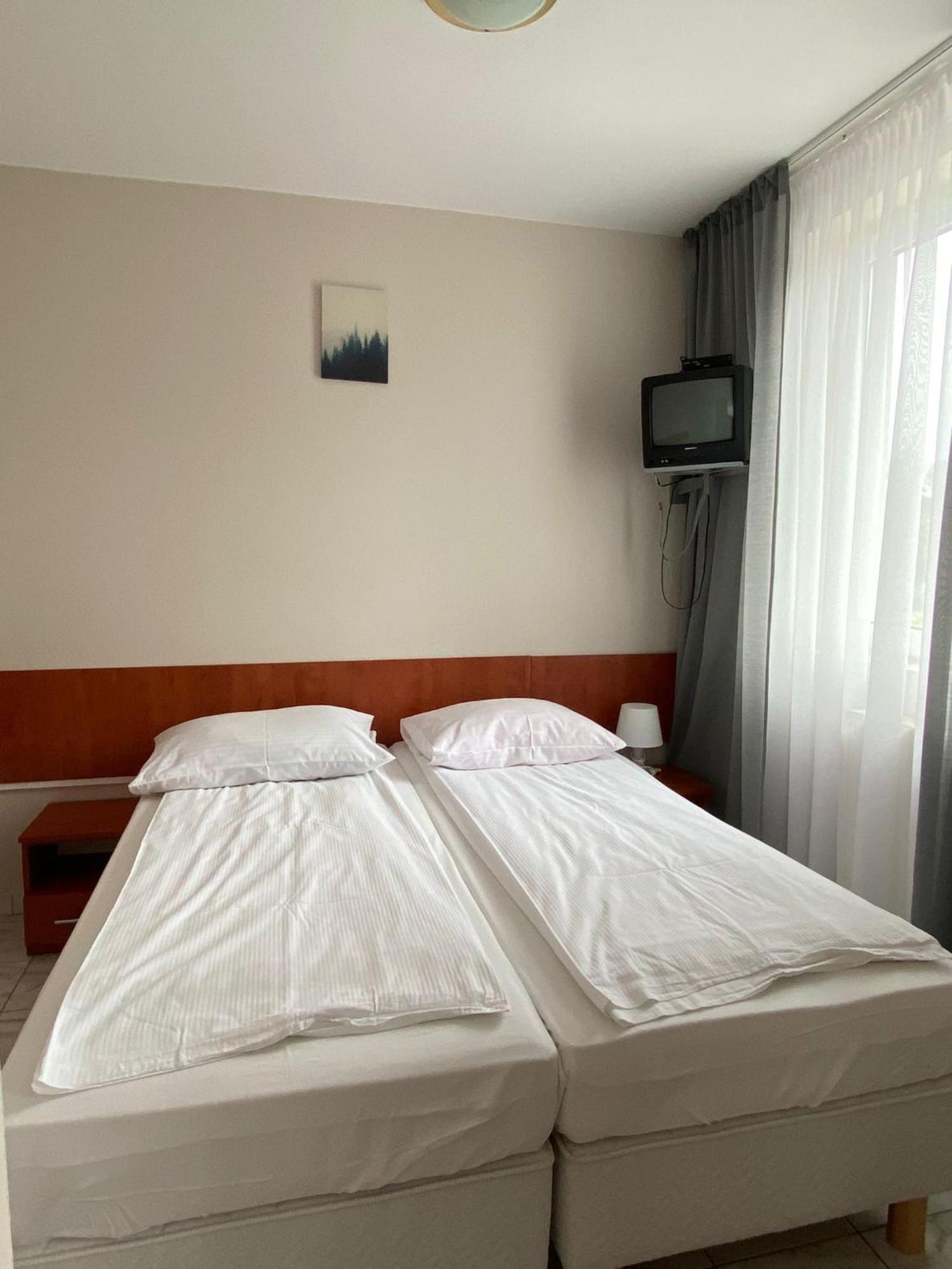 Anker-Podczele Bed and Breakfast Kołobrzeg Exteriör bild